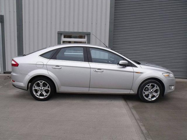 Ford Mondeo 2.0 Tdci Titanium 5 dr